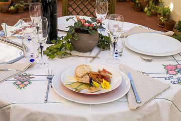 Private Cooking Class at a Cesarina's Home in Cernobbio