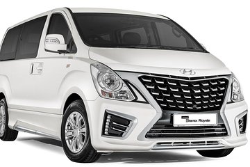 Arrival Private Transfer from Arequipa Airport AQP to Arequipa City by Minivan