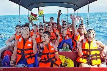 Full Day Boat Tour to Casa de Papel Island and Snorkeling