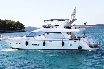 Private Yacht Tour Hvar & Pakleni Islands with Snorkelling