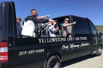 ALL INCLUSIVE! Private Open Air Tour of Yellowstone National Park