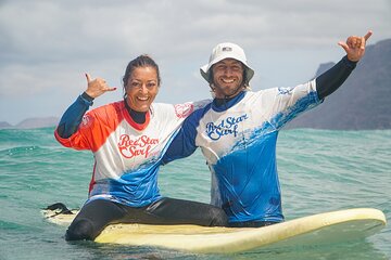 Surf Lesson for Beginners in Famara: Introduction in Surfing