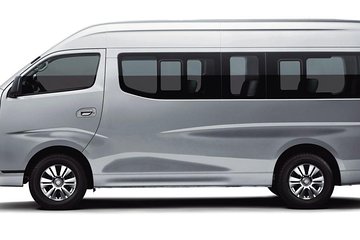 Round trip transfers from airport or ferry to hotel