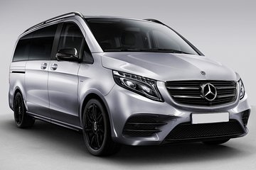 Doha Airport Transfers : Doha City to Doha Airport DOH in Luxury Van