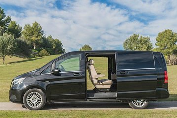 Arrival Private Transfer Palma de Mallorca Airport PMI to Palma by Luxury Van