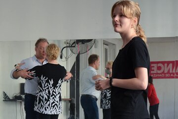 Intimate Experience and Lesson with Pro Tango Dancers in Argentina