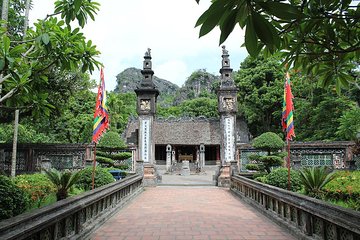 Hoa Lu Tam Coc Full Day Tour with Biking, Boating, Sightseeing from Hanoi