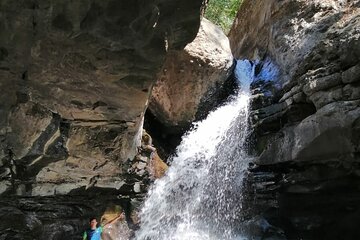 Hike tamanique falls and visit El tunco beach from San Salvador