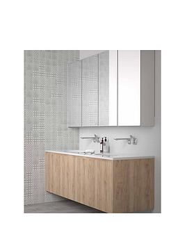 Topps Tiles Batik Pattern Green 1M2 (Box Of 1 Tile)
