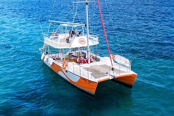 Punta Cana Small Group Sailing and Snorkeling Catamaran Trip