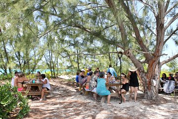 Full Day Beach BBQ Lunch & Snorkeling Excursion in Grace Bay