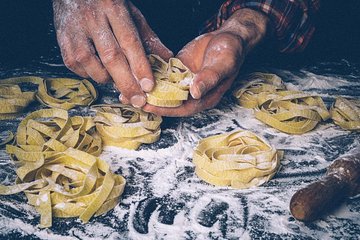 Traditional Home Cooking Class in Genoa
