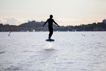Eco-responsible rental of Electric Surf Foil in Mauguio