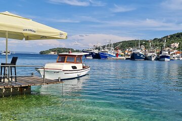 Private boat tour to the islands of Zadar with snorkeling equipment