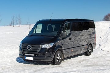 Arrival Private Transfer Rovaniemi Airport RVN to Rovaniemi by Luxury Van/Car