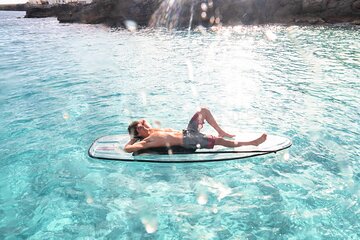 Transparent Stand-up Paddle Board in Binideca