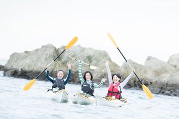 Sea Kayaking with the Grand View of Mt Fuji