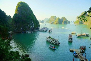 Halong Bay day tour 4 hours Cruise from Hanoi city with luxury van