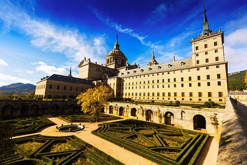 Historical Sites: Escorial, Valle de los Caidos & Segovia with Lunch from Madrid