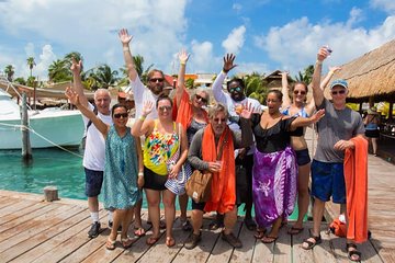 Private Catamaran Sunset Tour to Isla Mujeres, Snorkeling, from Cancun