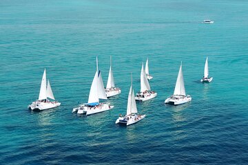 Sailing to isla mujeres in a catamaran snorkel