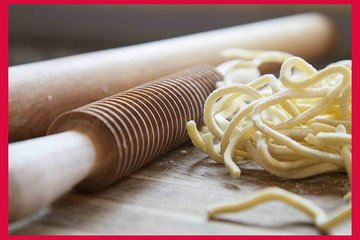 Private cooking class at a local's home with tasting in Catania