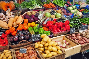 Local Market Visit and Private Cooking Class at a Cesarina's Home in Arezzo