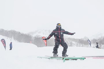 Full Day Snowboard Lesson (6 hours)