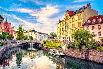 Private Budapest-Ljubljana(Ljubljana- Budapest)Transfer with a comfortable car