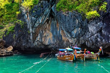Lanta 4 Islands + Emerald Cave Snorkeling Tour by Classic Longtail Boat