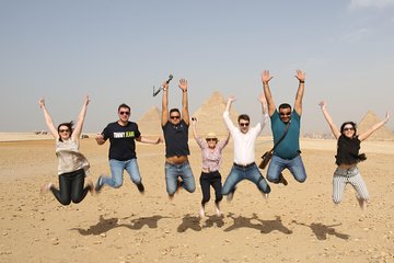 Cairo tour from Hurghada by Van VIP