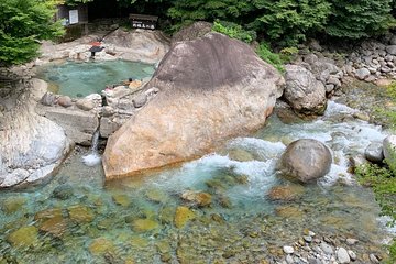 Hot spring/Onsen tour around Takayama city (About 3 hours)