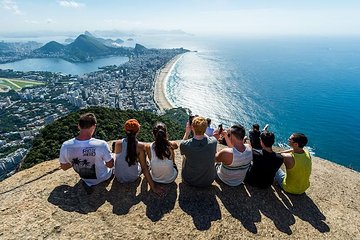 Dois Irmãos Hiking + Favela Tour (Two Brothers Hill)