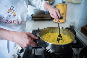 Private Pasta & Tiramisu Class at a Cesarina's home with tasting in Milan