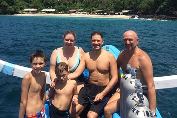 Snorkelling in the Blue Lagoon