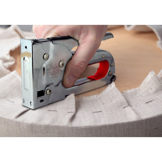 Staple Gun With 1000 Staples