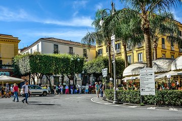 Private Food Tour along Sorrento Peninsula with a Local English Speaking Driver