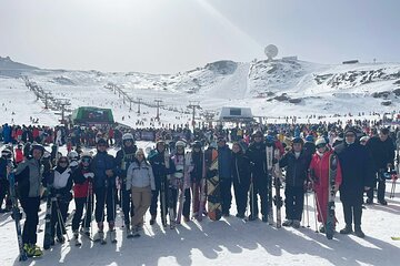 Family ski lessons