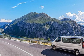 Private Transfer Services - Makarska to Split Airport up to 8 passengers