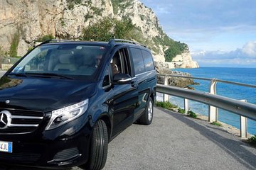 Van transfer service from / to airports in Rome
