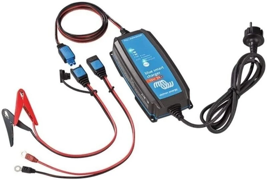 Victron Energy Blue Smart IP65 12/7