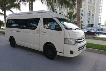 Round trip private AC Airport Transfer to Puerto Morelos