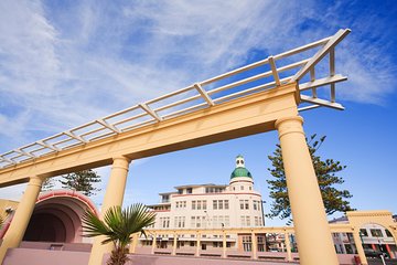 Napier City Art Deco & Wine Highlights - 5 Hour Private Tour