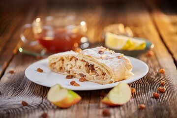 Traditional Austrian Food with Old Town Private Tour in Vienna