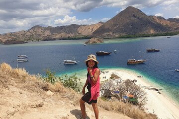 Half Day Snorkeling &Sunset Komodo Island:Kelor,Menjerite,Kambing &Kalong island