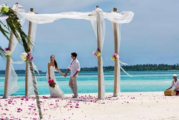 The Residence Maldives (All Meals & Unlimited Drinks)