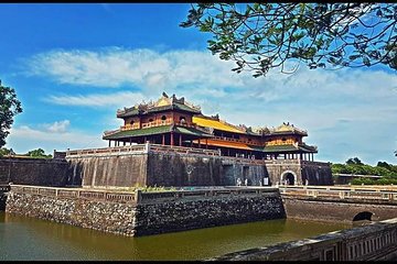 HUE Imperial Palace,Royal King Tomb,Perfume River via HAI VAN PASS,Lang Co Beach