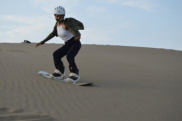 Sandboarding lessons in Lima (National Park Lomas de Ancón)