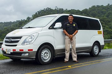 Private Transfer Juan Santamaria Airport To La Fortuna From 1 to 6 passengers