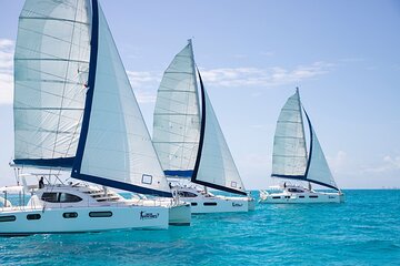 Cancun Luxury Sailing & Snorkeling